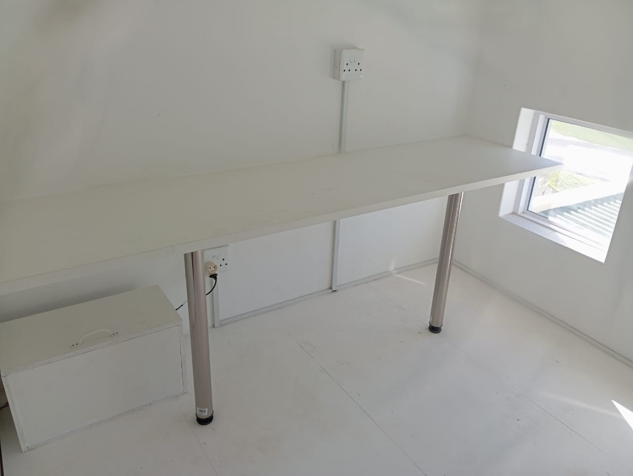 Left side wall mounted desk view